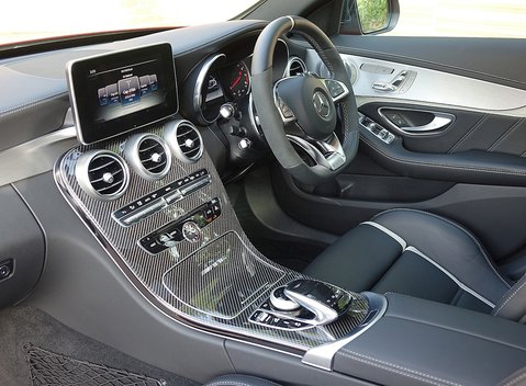 Mercedes-Benz C63 C63 S Saloon 12