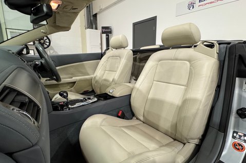 Jaguar XK 4.2 V8 Convertible 18