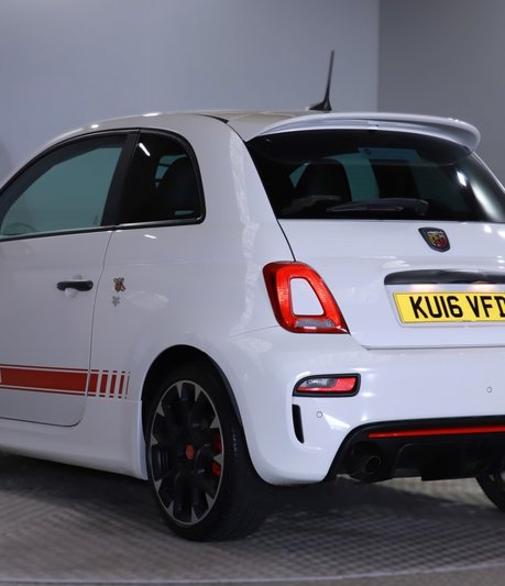 Abarth 595 1.4 T-Jet 180 Competizione 3dr