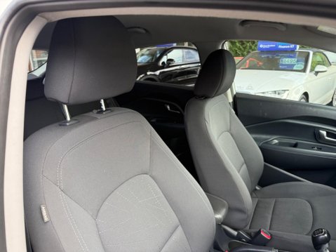 Kia Rio 1.4 CRDi EcoDynamics 3 Euro 5 (s/s) 5dr 20