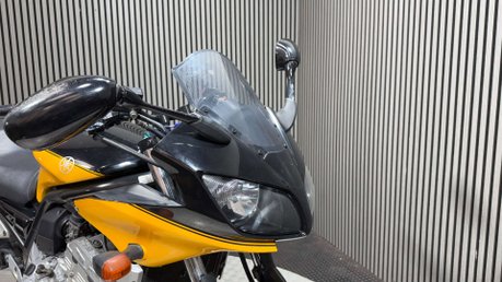 Yamaha FZS1000 FAZER 2002 HIGH MILES RUNNING PROJECT BIKE 1000CC TOURER 8