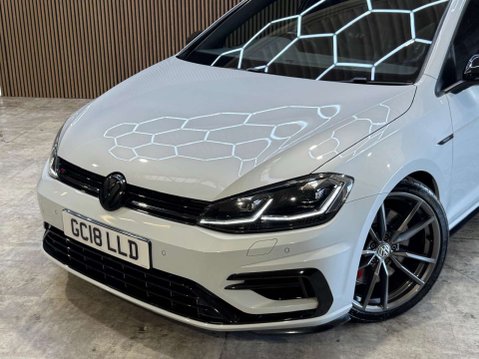 Volkswagen Golf 2.0 Golf R TSi Semi-Auto 4WD 5dr 38