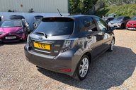 Toyota Yaris T SPIRIT HYBRID.. AUTOMATIC.. 13 SERVICES..1 PREVIOUS KEEPER.. £20 R/TAX 5