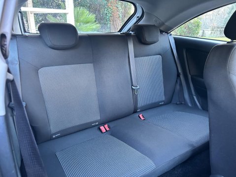 Vauxhall Corsa EXCITE AC 19