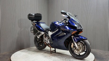 Honda VFR 2002 VTEC ONLY 23K GOOD RUNNING PROJECT BIKE 800CC TOURER 2