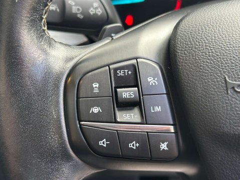 Ford Focus 1.5 Focus Vignale TDCi Auto 5dr 18