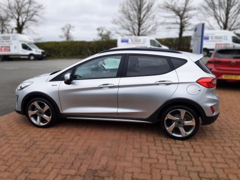 Ford Fiesta ACTIVE EDITION MHEV 4