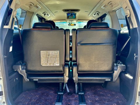 Toyota Alphard TYPE GOLDEN II V6 68