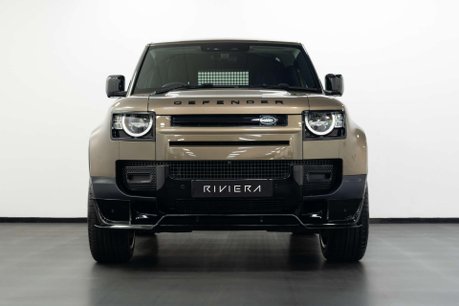 Land Rover Defender 3.0 Defender Hard Top D MHEV Auto 4WD 3dr 5