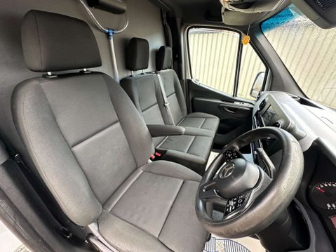 Mercedes-Benz Sprinter 2.0 315 CDI Progressive RWD L2 H2 Euro 6 (s/s) 5dr 19