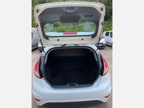 Ford Fiesta 1.5 TDCi ECOnetic Panel Van 3dr Diesel Manual (82 g/km, 94 bhp) 27
