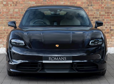 Porsche Taycan Turbo 4
