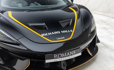 McLaren 620R 32
