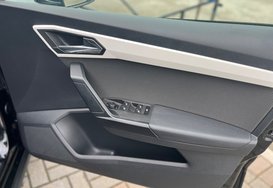 SEAT Arona 1.0 TSI XCELLENCE 5 DOOR 17