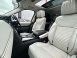 Land Rover Discovery 3.0 TD V6 First Edition SUV 5dr Diesel Auto 4WD Euro 6 (s/s) (258 ps) 35