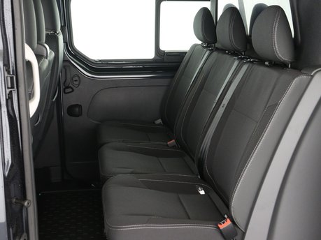 Renault Trafic LL30 Blue dCi 150 Extra Sport Crew Van MY26 11