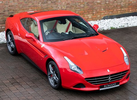 Ferrari California T HS 8