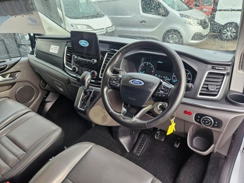 Ford Tourneo Custom 320 TITANIUM L2 ECOBLUE 8