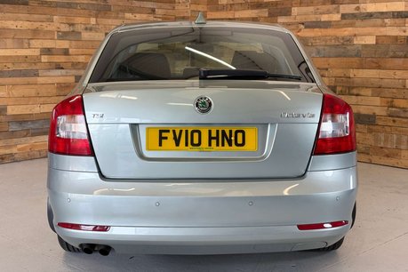 Skoda Octavia 1.4 TSI Elegance Hatchback 5dr Petrol DSG Euro 4 (122 ps) 5