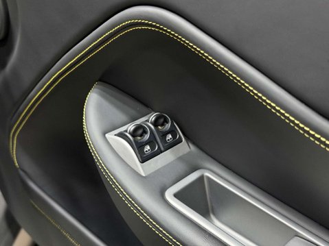 Ferrari 599 6.0 V12 GTB Fiorano Coupe 2dr Petrol F1 Euro 4 (612 bhp) 66