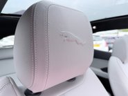 Jaguar E-Pace 2.0 R-DYNAMIC BLACK MHEV 21