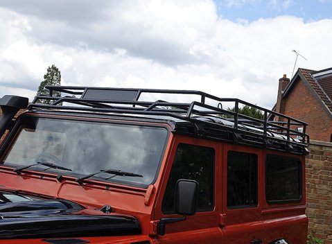 Land Rover 110 Adventure 23