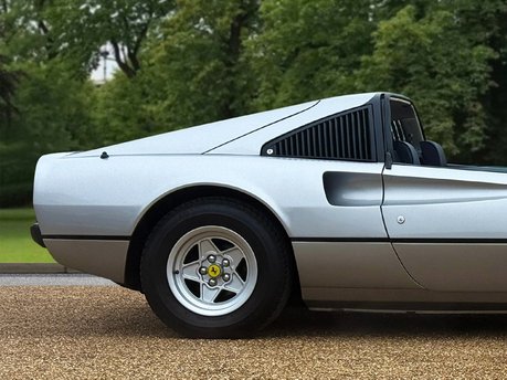 Ferrari 308 GTS 12
