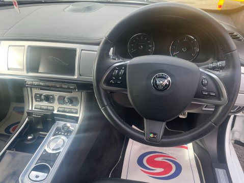 Jaguar XF 3.0d S V6 Portfolio Auto Euro 5 (s/s) 4dr 16