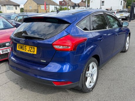 Ford Focus ZETEC 9