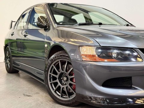 Mitsubishi Lancer 2.0 EVO VIII MR FQ-320 Saloon 4dr Petrol Manual (258 g/km, 326 bhp) 8