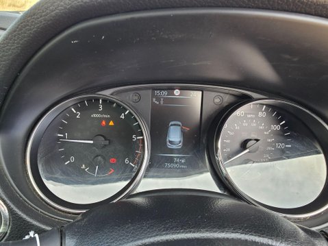 Nissan Qashqai 1.5 dCi Tekna 2WD Euro 6 (s/s) 5dr 37