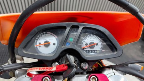 Pulse Adrenaline 2009 14K SUPERMOTO PROJECT BIKE SPARES OR REPAIR 125CC 13