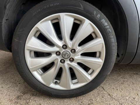 Vauxhall Grandland X 1.2 Turbo Elite Nav SUV 5dr Petrol Manual 6Spd Euro 6 18