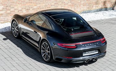 Porsche 911 (991.2) Carrera 4S 9