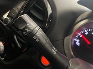 Nissan Juke 1.6 Tekna XTRON Euro 5 5dr 33