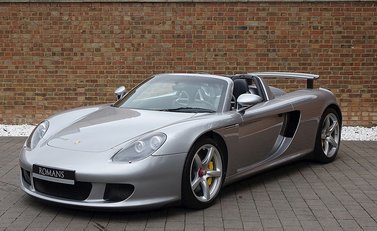 Porsche Carrera GT 8