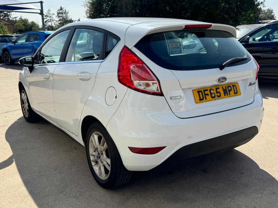 2015 Ford Fiesta — image 5
