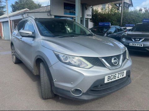 Nissan Qashqai 1.2 DIG-T Tekna XTRON 2WD Euro 6 (s/s) 5dr 5