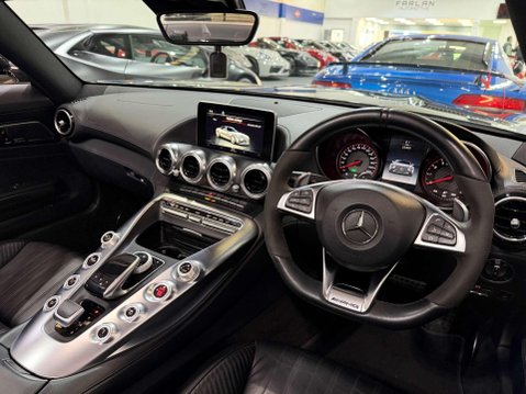 Mercedes-Benz Amg GT 4.0 V8 BiTurbo GPF C Roadster 2dr Petrol SpdS DCT Euro 6 (s/s) (557 ps) 58