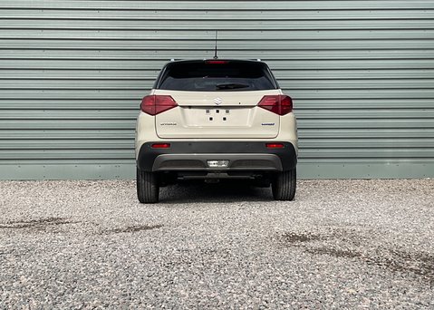 Suzuki Vitara Ultra Allgrip 1.4 mild hybrid 13