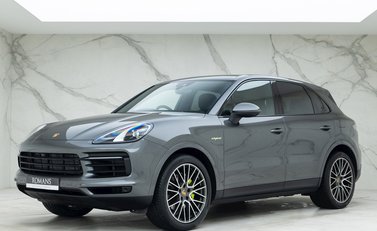 Porsche Cayenne E-Hybrid 6