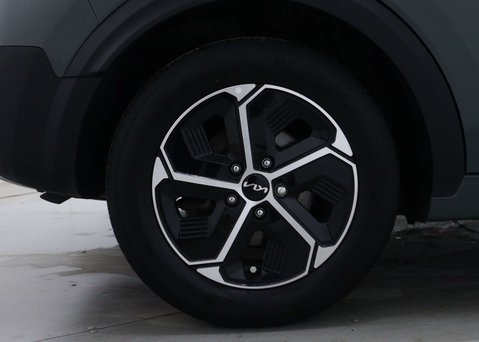 Kia Niro 1.6 Niro 2 HEV Semi-Auto 5dr 14