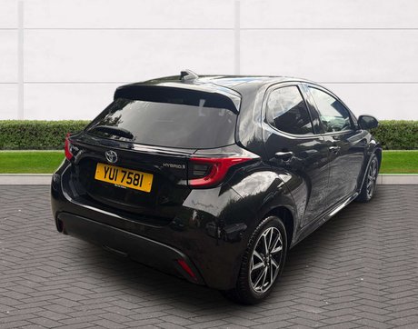 Toyota Yaris 1.5 Yaris Design HEV CVT 5dr 9