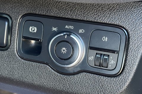 Mercedes-Benz Sprinter 314 Cdi 7G-Tronic Automatic Dropside with Air Con 25