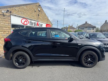 Hyundai TUCSON GDI S BLUE DRIVE 6
