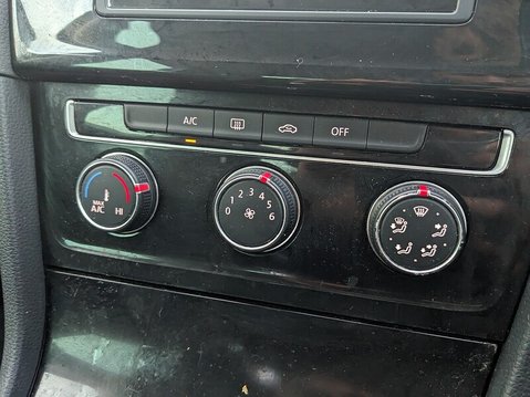 Volkswagen Golf GT TSI ACT BLUEMOTION TECHNOLOGY DSG 31