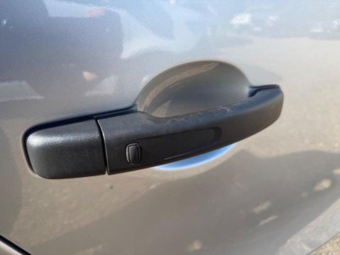 Renault Trafic 2.0 dCi Blue LL30 Extra Sport EDC L2 H1 Euro 6 (s/s) 5dr 20