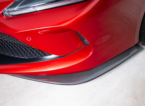 Ferrari F8 Spider 30
