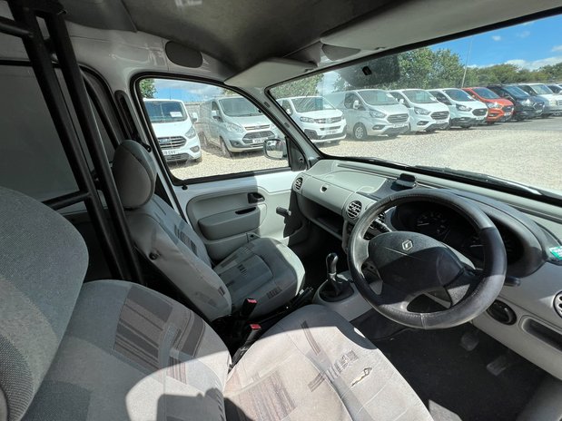 Renault Kangoo SWB L1H1 Low Roof Air Con NO VAT 26
