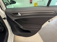 Volkswagen Golf 1.4 Golf GTE Advance Semi-Auto 5dr 35